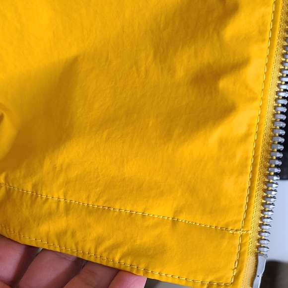 NWT ATHLETA ROCKVIEW VEST GODI YELLOW MARIGOLD XXS - Picture 8 of 13